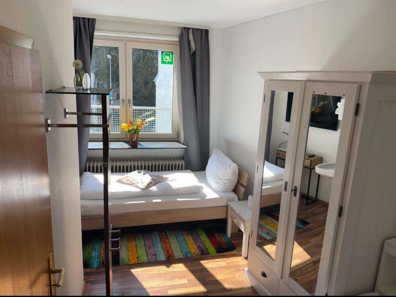 Hotel Bischoff Winnweiler Ngoại thất bức ảnh